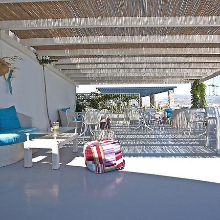 Sunday Hotel Antiparos Town エクステリア 写真